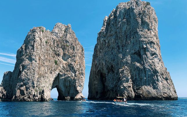 yacht tour positano